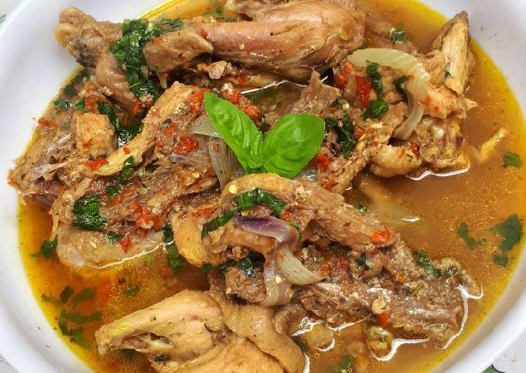 CHICKEN PEPPERSOUP